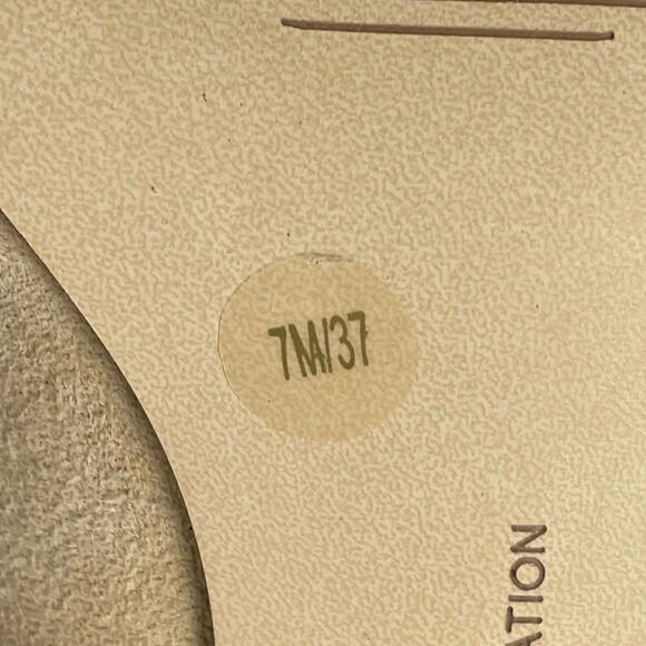 BCBGENERATION NIB Tan Suede Lace Up Heels - Women’s 7M - Picture 9 of 10